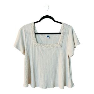 Old Navy White Flutter Sleeve Blouse